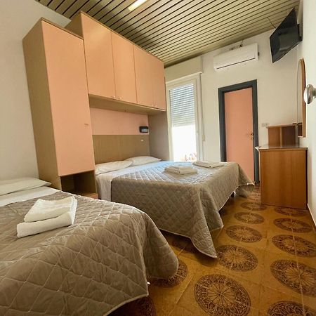 Hotel Adler 리미니 외부 사진