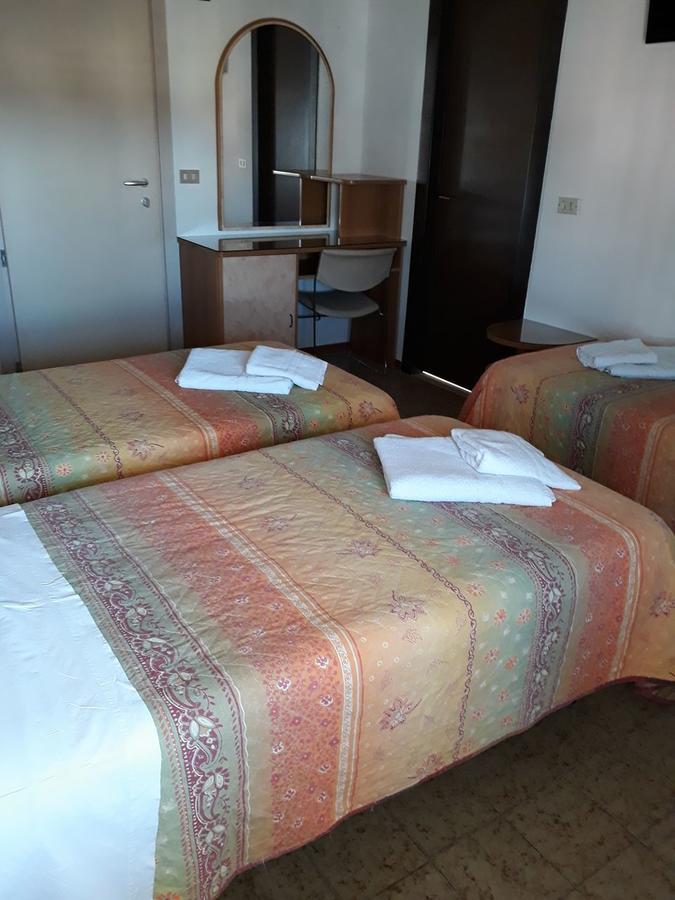 Hotel Adler 리미니 외부 사진